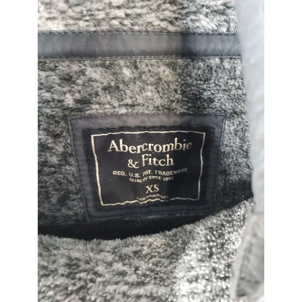 Abercrombie & Fitch Fleece 1/4 Button Snap Sweater Womens XS Gray Pullover - Picture 2 of 6